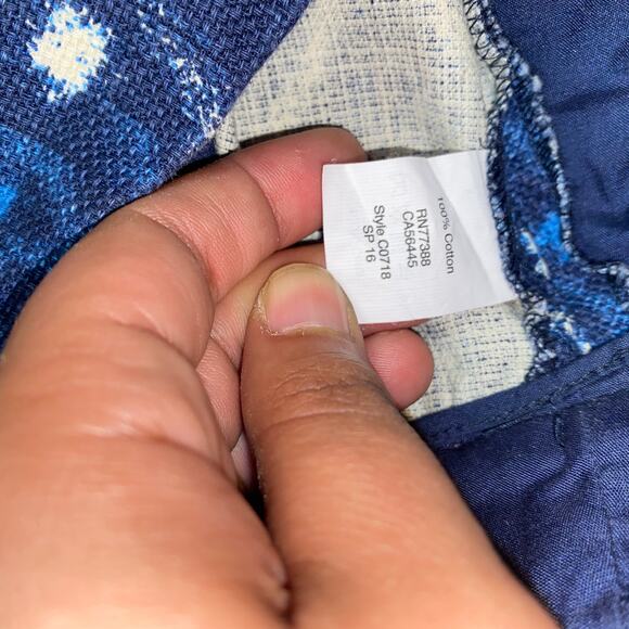 J. Crew Blue Ikat Tapestry Woven Flat Front Chino Side-Zip Shorts Women's Size 4 - Picture 5 of 5